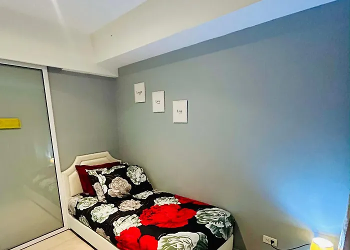 Cozy Staycation Manila